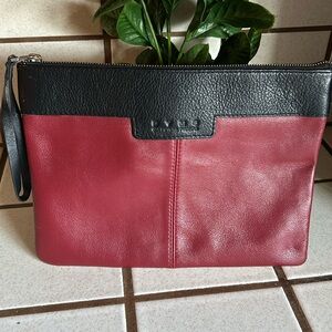 DYMS‎ Natural Pampa Genuine leather wristlet/ 
Clutch Black / Maroon